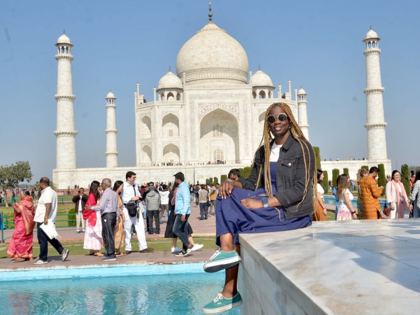 From Delhi: Taj Mahal & Agra Tour by Gatimaan Express Train - Agra Fort shows the Mughal power behind the palace walls