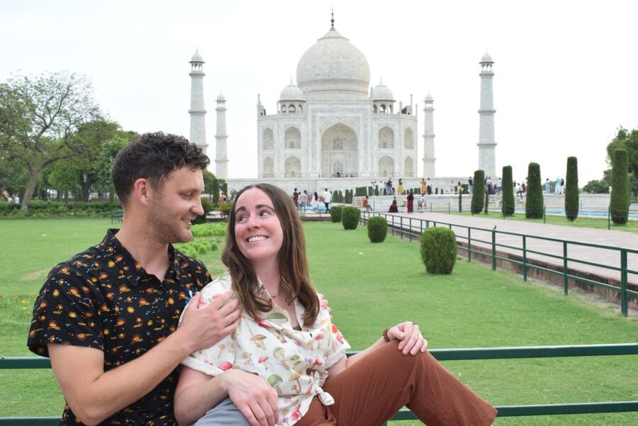 From Delhi: Taj Mahal and Agra Fort Private Sunrise Tour - Agra Fort and the Mughal story behind the marble