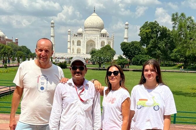 From Delhi : Taj Mahal Luxury Tour Package by Car - Key points to know before booking