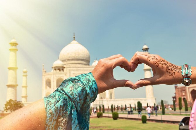 From Delhi: Taj Mahal Sunrise, Agra Fort & Baby Taj Day Tour - Lunch in Agra: choose the option carefully
