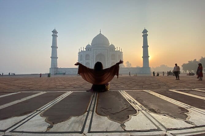 From Delhi: Taj Mahal Sunrise & Agra Handicraft Heritage Tour - Who will enjoy this day trip