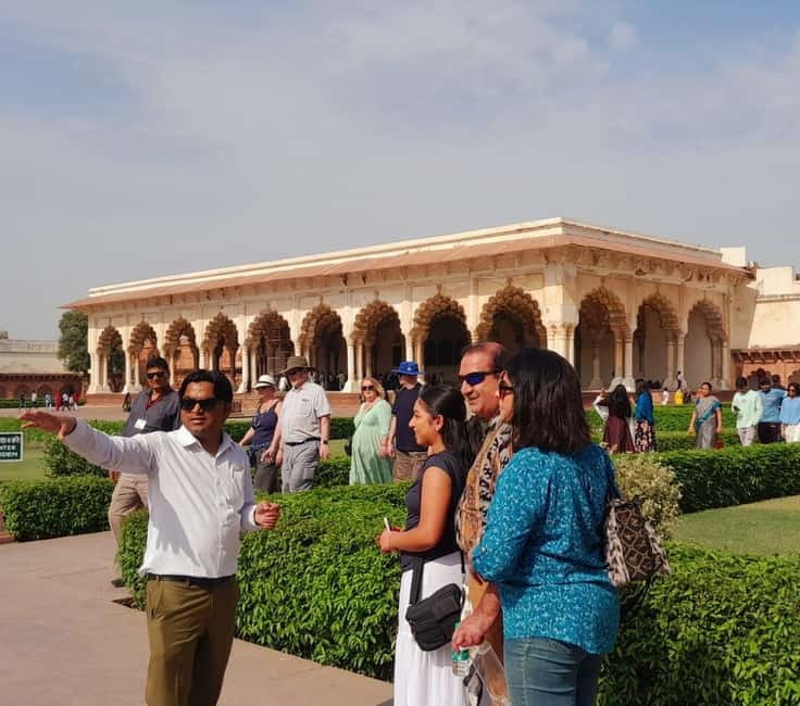 From Delhi: Taj Mahal Sunrise and Agra Fort Private Tour - Seeing Agra Fort after the Taj Mahal