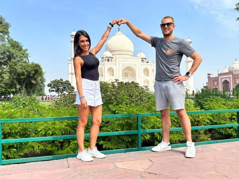 From Delhi: Taj Mahal Sunrise and Agra Fort Private Tour - Language, comfort, and group size