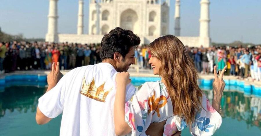 From Delhi: Taj Mahal Tour with Professional Photographer - Key points to know before booking