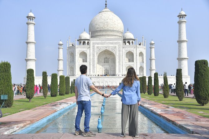 From delhi:(Vip entry)All Inclusive Taj Mahal & Red Fort day trip - Key points before you book