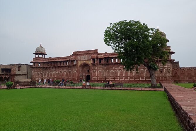 From delhi:(Vip entry)All Inclusive Taj Mahal & Red Fort day trip - Is $120 per person a fair price?