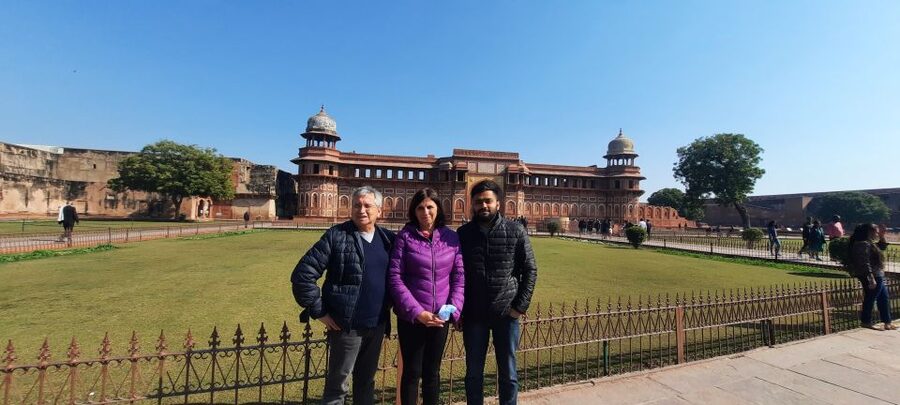 From Jaipur : Taj Mahal & Agra fort Tour and Drop Delhi - The 200-kilometer drive to Delhi