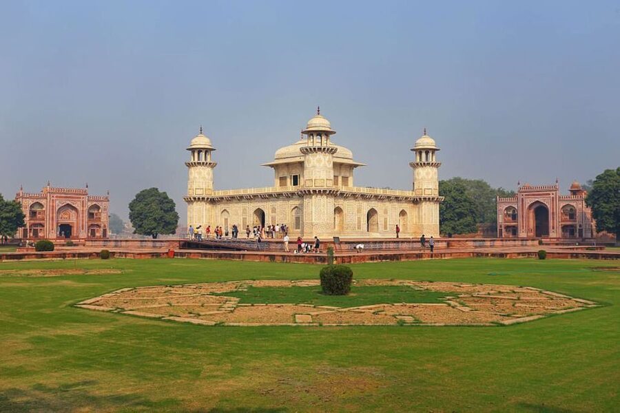 From New Delhi: 2-Day Taj Mahal Sunrise and Sunset Tour - Sunset at Mehtab Bagh across the Yamuna