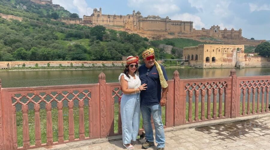 From New Delhi: Jaipur Private Day Trip with Guide - Hawa Mahal, Jaipur’s famous first stop