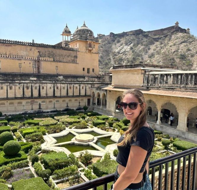 From New Delhi: Jaipur Private Day Trip with Guide - City Palace and Jantar Mantar