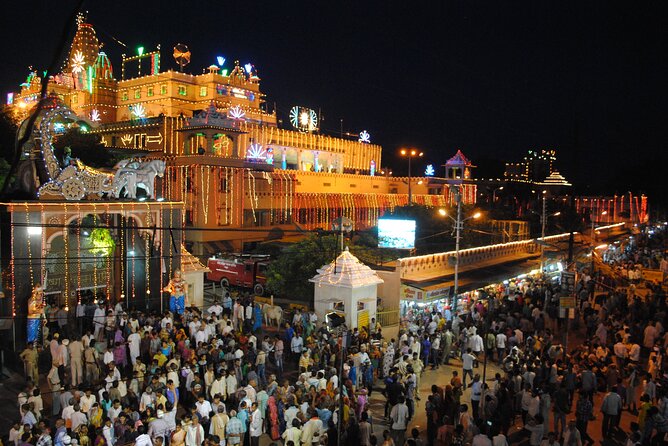 Full Day Agra, Mathura Vrindavan Tour Package from Delhi - Vrindavan and Banke Bihari Temple