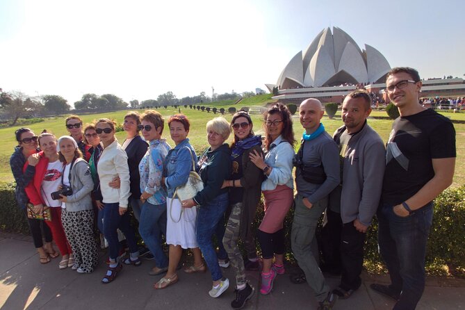 Full Day Delhi Guided Group Tour - A long day built around Delhi’s contrasts