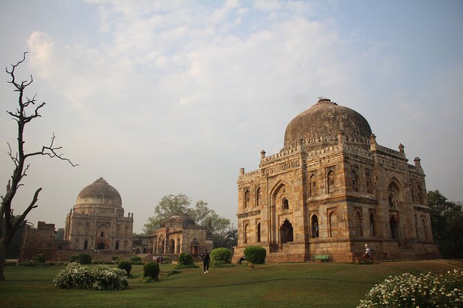 Full Day Delhi Sightseeing Tour by Public Transport - Nizamuddin, a pilgrimage district with a rough edge