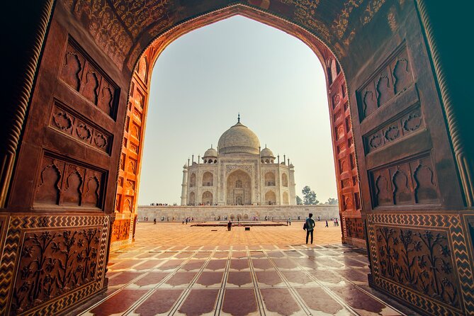 Full Day Private Tour to Taj Mahal and Agra Fort from Delhi - Entering the Taj Mahal around 9:30 a.m.