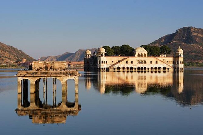Golden Triangle Tour 3 Days - Day one: Old Delhi, Mughal tombs, and the drive to Agra