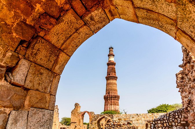 Golden Triangle Tour - Day 4: Jaipur, Hawa Mahal, and Amber Fort