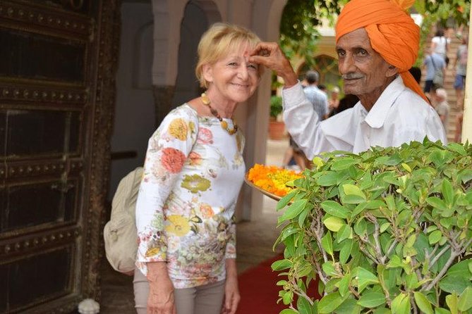 Golden Triangle tour with Khajuraho and Varanasi tour - Day 4: Agra Fort and the Mughal chapter