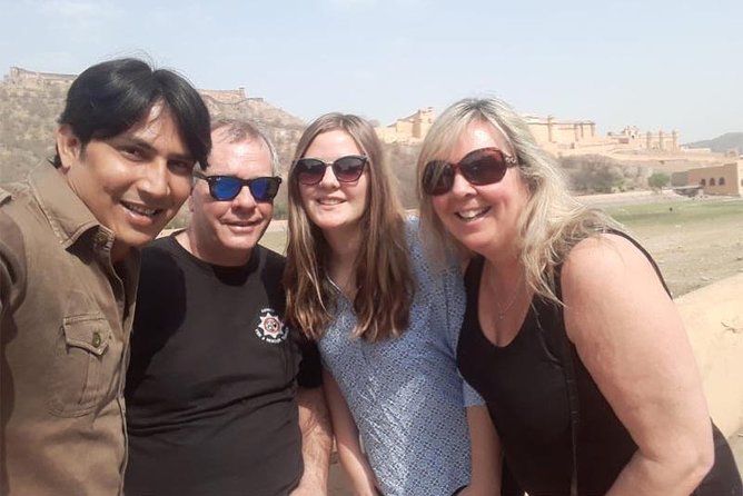 Guided 2-Day Jaipur Tour from Delhi by Car - Why a private car makes Jaipur easier