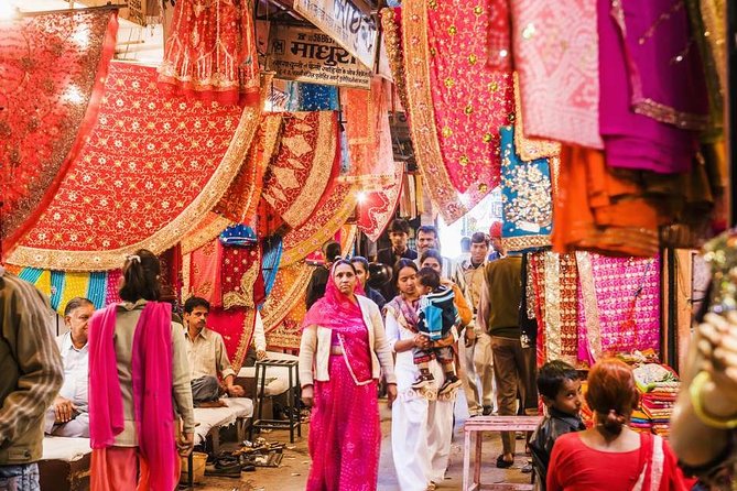 Half Day Delhi Shopping Tour With Shopping Consultant - Starting from your Delhi hotel