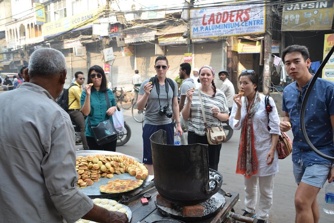 Half-Day Food Tour with Cycle Rickshaw ride to Masterji Kee Haveli - Masterji Kee Haveli, a private home with a personal story