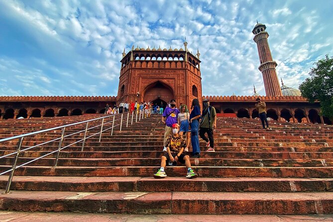 Half-Day Premium Classic Old Delhi Cycling Tour - Unity in Diversity - Is $20 good value?