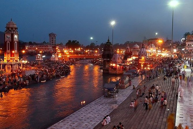 Haridwar and Rishikesh 1 Day Tour from Delhi With Lunch And Guide - Leaving Delhi at 5:30 a.m. in a private car