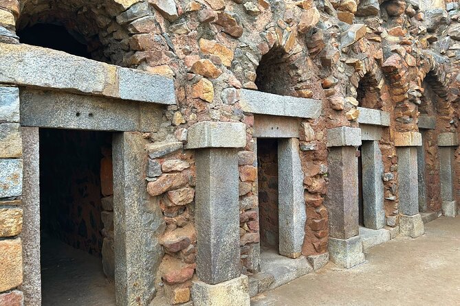 Hauz Khas Village: A Self Guided Walking Tour - Deer Park and the old Hauz Khas tank