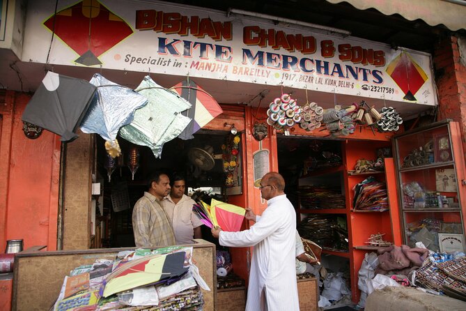Haveli's Heritage Walk | Sights & Sounds of Old Delhi [Private] - Three faiths in fifteen-minute visits