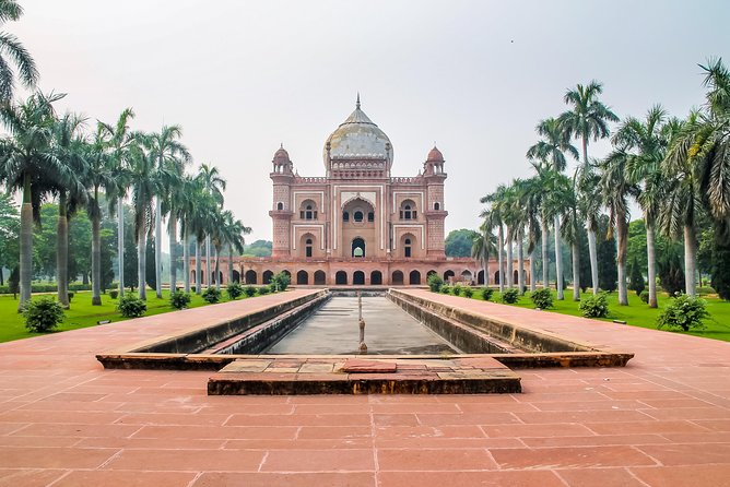 Heritage Delhi Photography Walk (2 Hours Guided Walking Tour with Rickshaw Ride) - Starting at Safdarjung Tomb