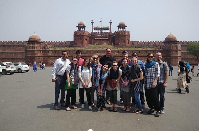 Incredible Delhi Day Tours - The Red Fort brings you into Shah Jahan’s Delhi