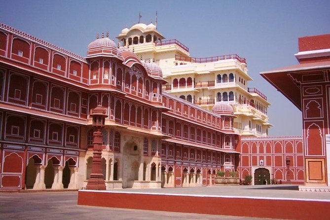 Jaipur City Private Day Tour From Delhi By Car-All Inclusive Tour - Buffet lunch and the all-inclusive choice
