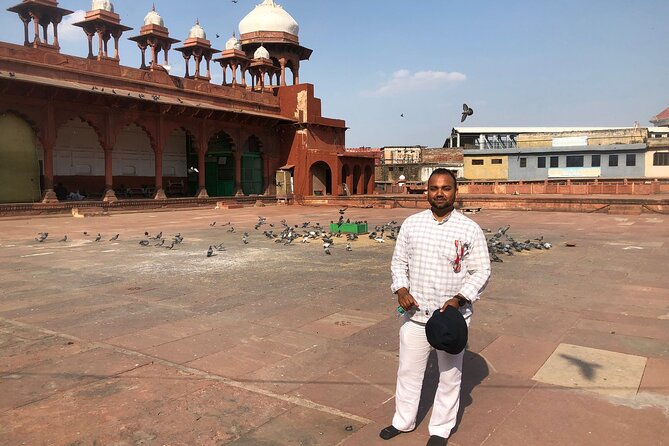Luxury Taj Mahal by super fast train from Delhi all inclusive - Three hours at the Taj Mahal