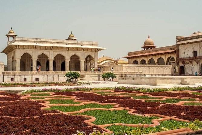 Majestic Golden Triangle With Varanasi - What the $380 price really covers