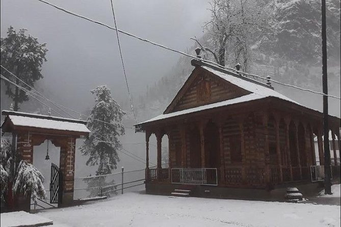 MANALI PACKAGE (3 Nights /4 Days) - Day 2: Hidimba Devi Temple, Tibetan culture, and Vashisht
