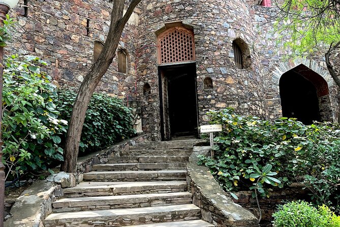 Neemrana Fort visit with Lunch From Delhi - Lunch inside the fort