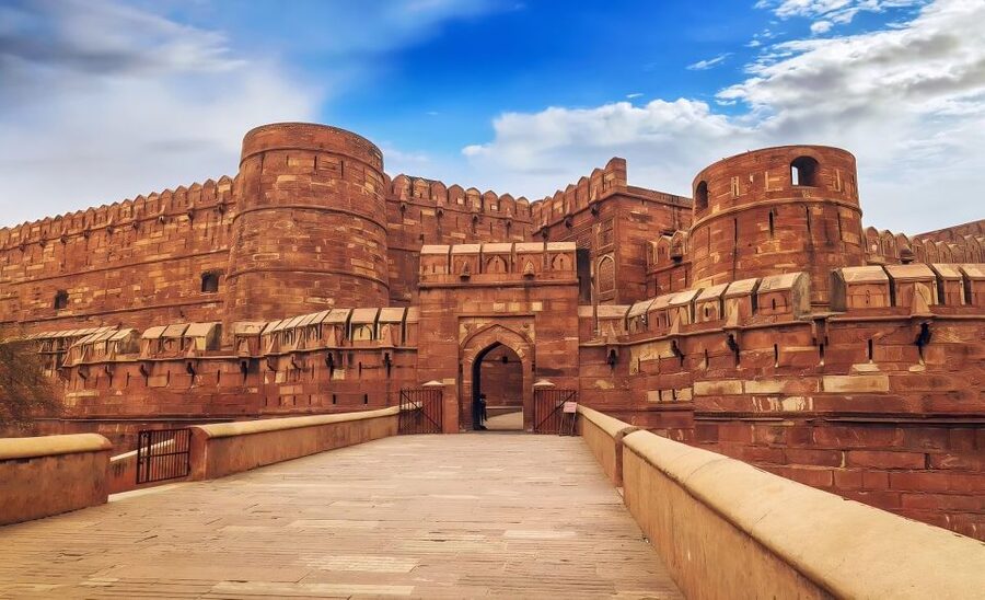 New Delhi: 2-Day Tour of Agra & Fatehpur by Superfast Train - Your first afternoon: Fatehpur Sikri and the sunset view
