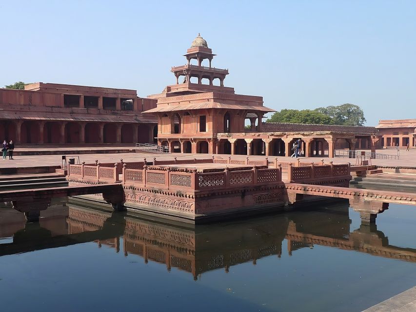 New Delhi: 2-Day Tour of Agra & Fatehpur by Superfast Train - Is $173 a fair price?