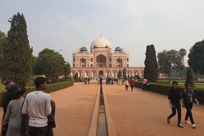 New Delhi and Old Delhi Private Tour 4-8 Hours - Customizable - Lotus Temple offers a quiet pause