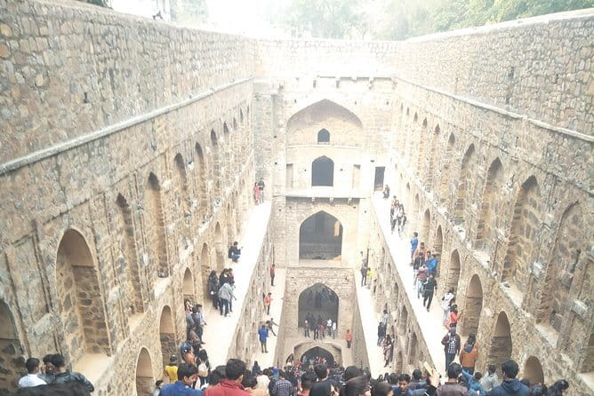 New Delhi and Old Delhi Sightseeing Tour - Two Delhis in one carefully packed day