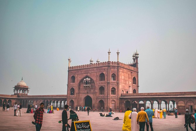 New Delhi Private City Day Tour with Guide Including Pick & Drop - Agrasen Ki Baoli is the route’s most unusual short stop