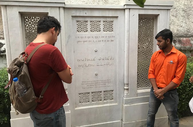 Nizamuddin Tour - The itr perfume market