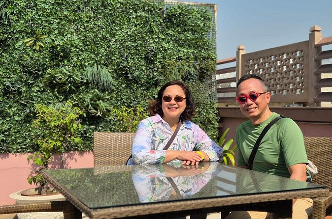 Old and New Delhi City Tour Full Day - Lunch and a pause at Connaught Place