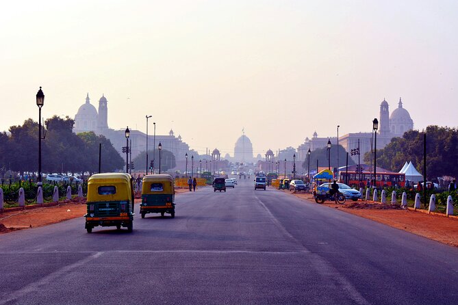 Old and New Delhi Private Guided City Tour - Chandni Chowk is the day’s most local-feeling hour