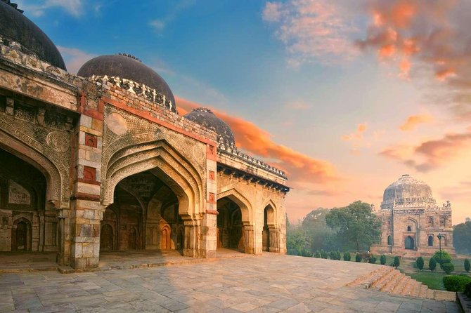 Old Delhi City Tour With Rickswa Ride! - Jama Masjid, Shah Jahan’s great mosque