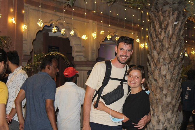 Old Delhi Food Tour Safari - The Capital of Flavors - Sis Ganj Sahib adds a serious note