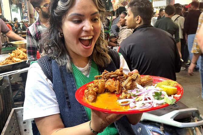 Old Delhi Night Food Tour - Kitchens & Local Stories - Chandni Chowk begins with familiar comfort