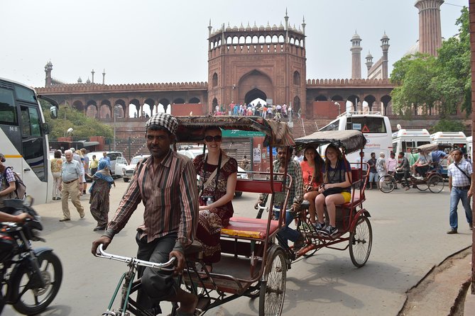 Old Delhi Photography & Food Tour with Rickshaw Ride to Masterji Kee Haveli - Timing, comfort, and the limits of a four-hour tour