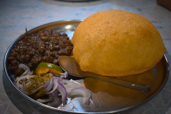 Old Delhi Street Food Tour - Rajiv Chowk to Chandni Chowk by metro