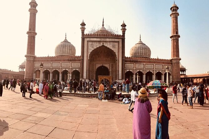 Old Delhi Street Food Tour – Explore Spices in Chandni Chowk - Why a tuk tuk is a smart way into Old Delhi