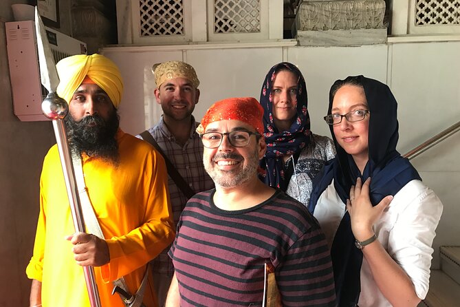 Old Delhi Tour with Local Experience - Tea, water, and the value of local details